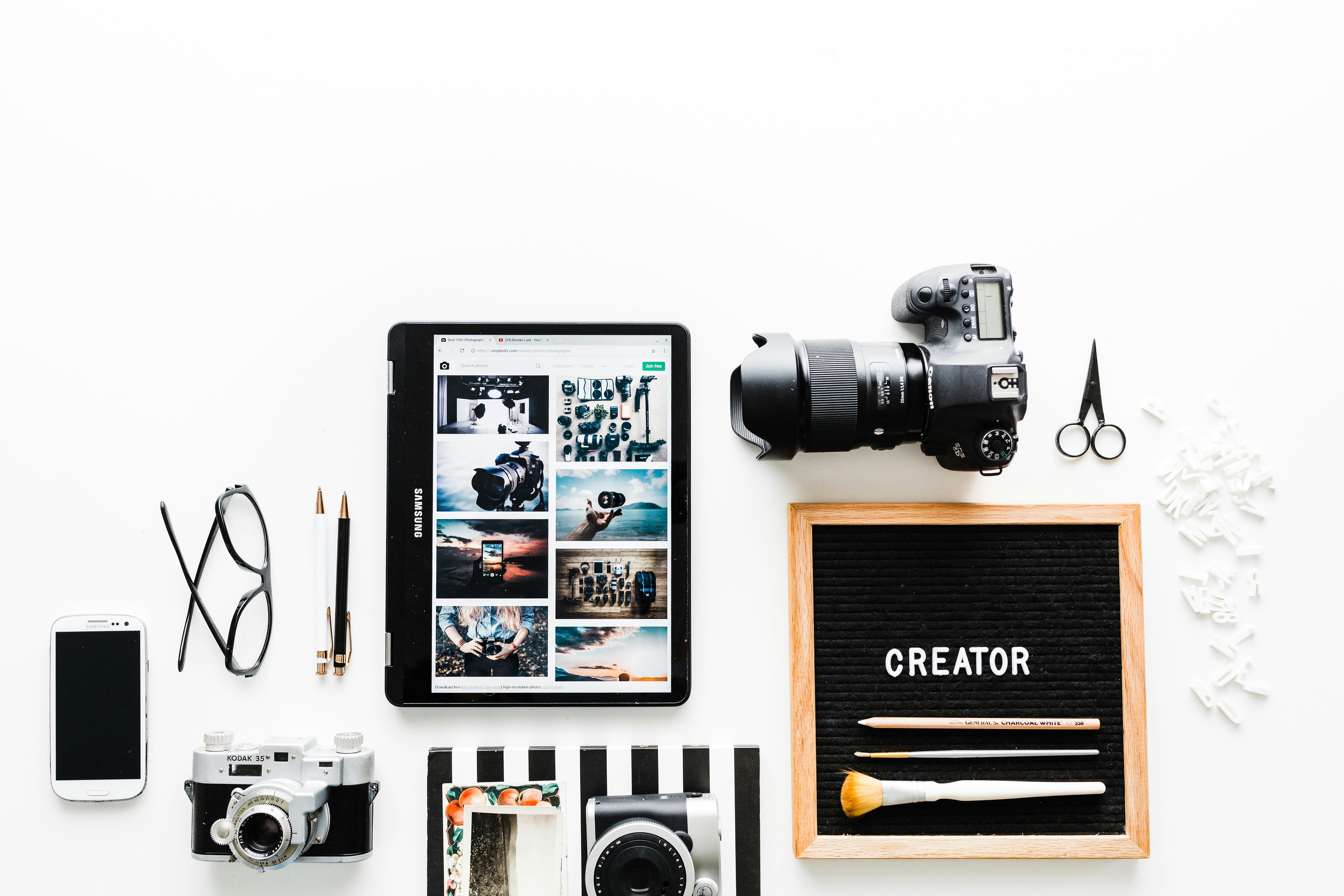 brooke-lark-cqOZcjOOmRw-unsplash